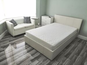 Photo 11- click for photo gallery